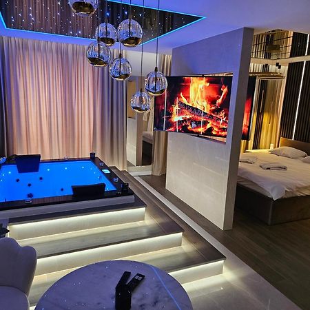 Masarska 8 Vip Apartamenty Jacuzzi Krasków Exterior foto